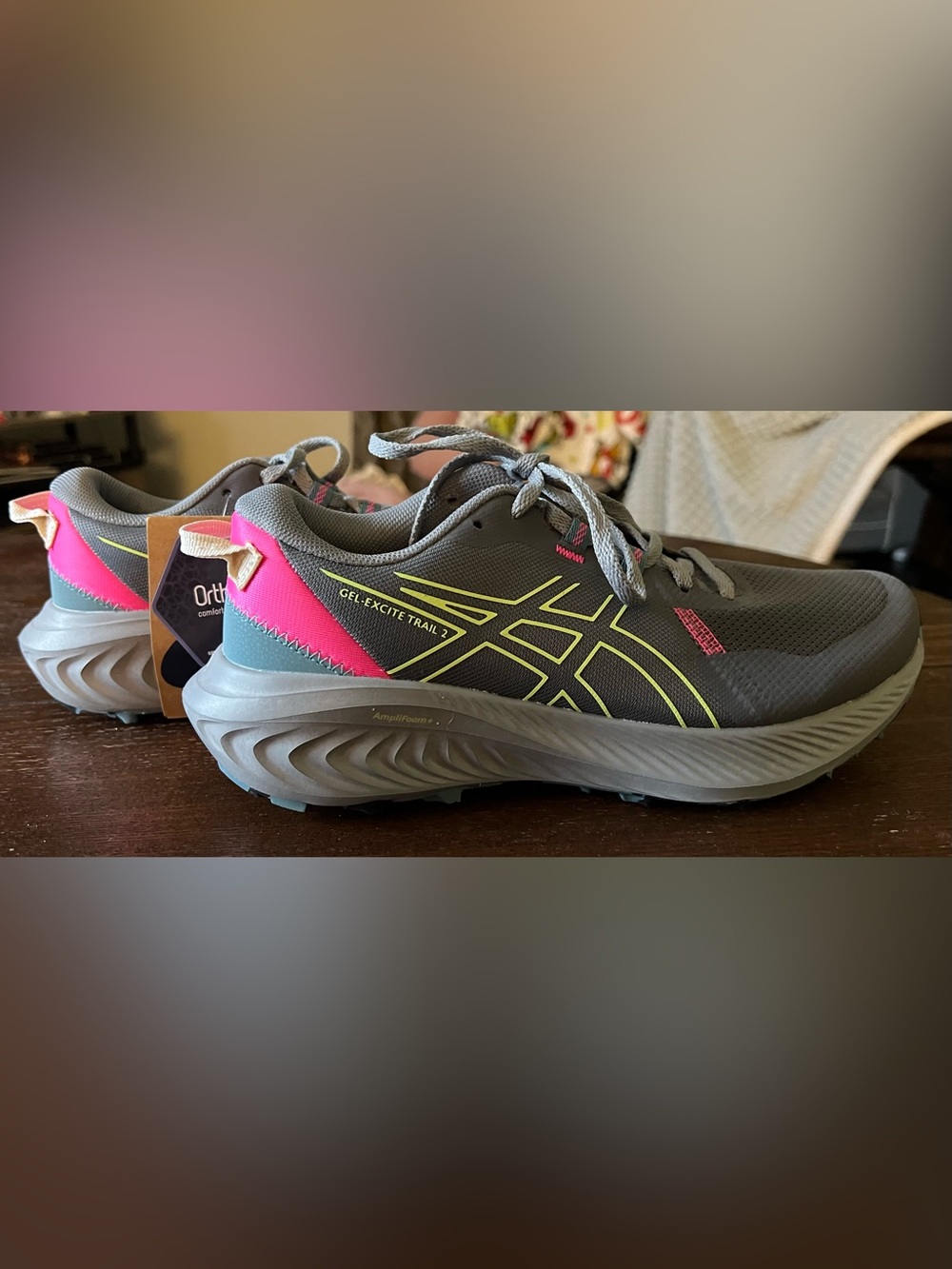 NWT ASICS shoe